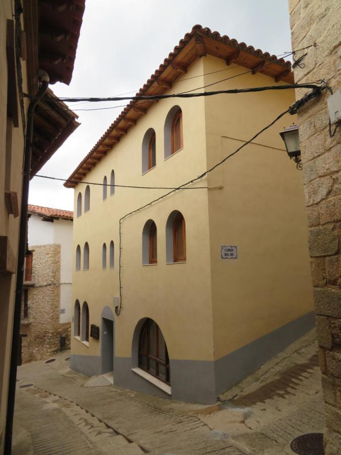 Meson La Lonja Hotel Herbes Екстериор снимка