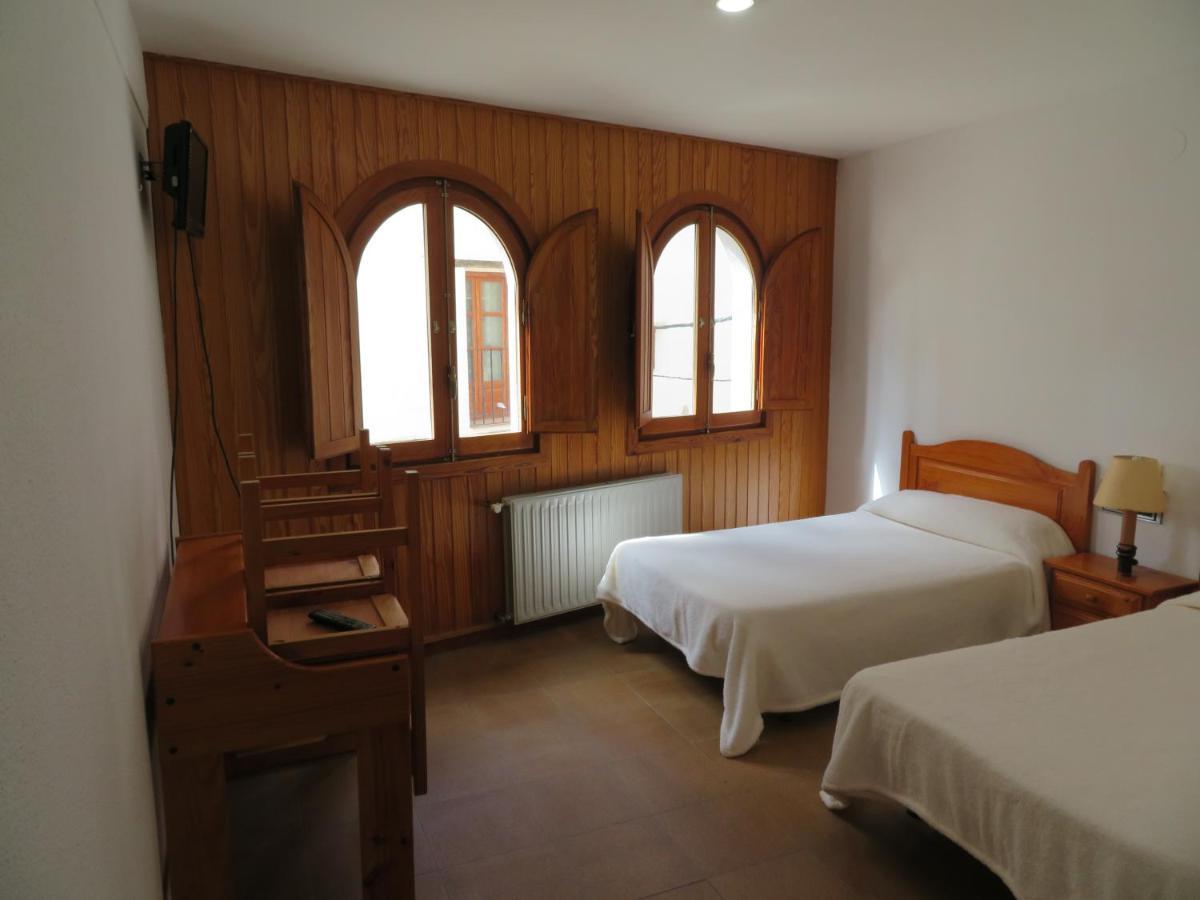 Meson La Lonja Hotel Herbes Екстериор снимка